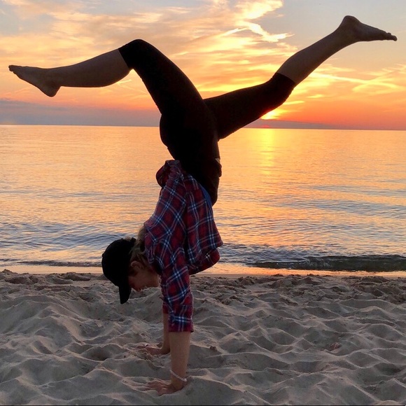 • 𝓣𝓲𝓯𝓯𝓪𝓷𝔂 • - Picture 4 of 5